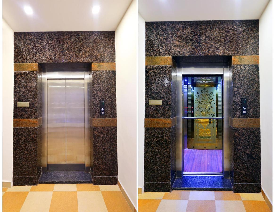 Hotel Grand Square 예르카우드 외부 사진